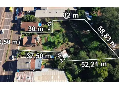 Terreno en venta en Encarnación, Itapúa 3