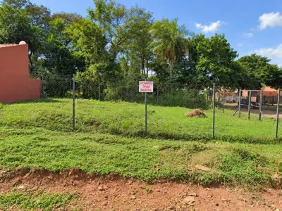 Terreno à venda em esquina no Acosta Ñu, San Antonio 5