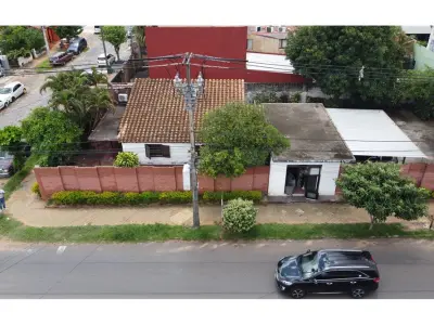 Corner lot for sale in Herrera, Asunción 2