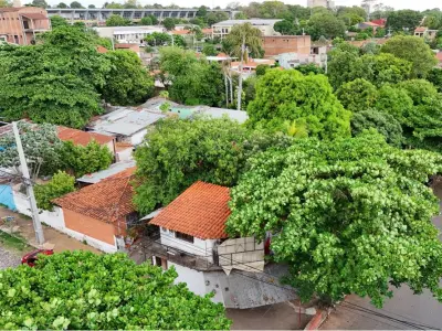 Terreno en venta en esquina, barrio San Antonio, Asunción 2