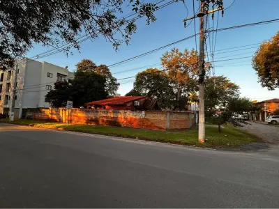 Land for sale on corner lot, San Miguel, San Lorenzo 2