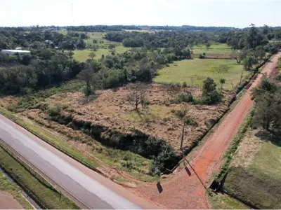 Terreno en venta en esquina en Caaguazú 3