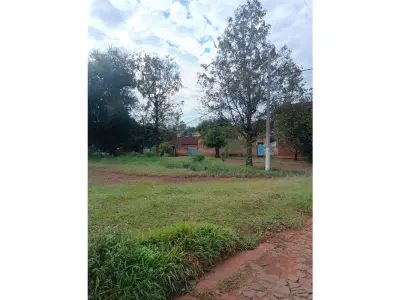 Land for sale on a corner in Cambyretá, Encarnación 2