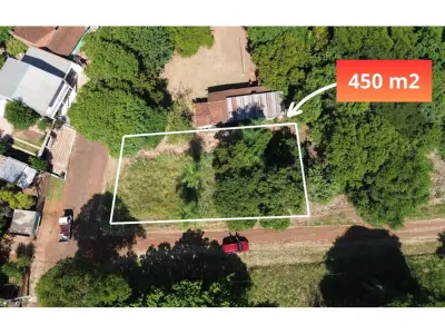 Corner lot for sale in Encarnación, Itapúa 3