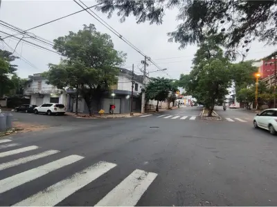 Terreno à venda em esquina no General Díaz, Asunción 3