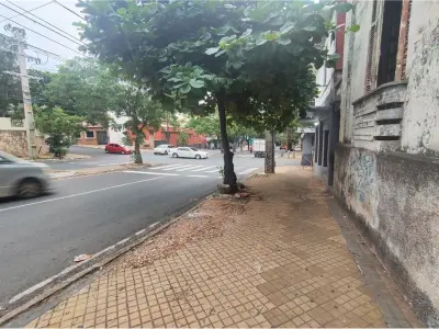 Terreno à venda em esquina no General Díaz, Asunción 4