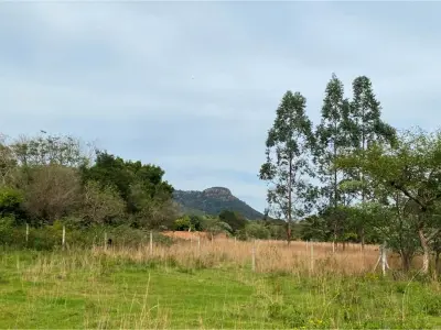 Terreno en venta en esquina en Mbatoví, Paraguarí 3