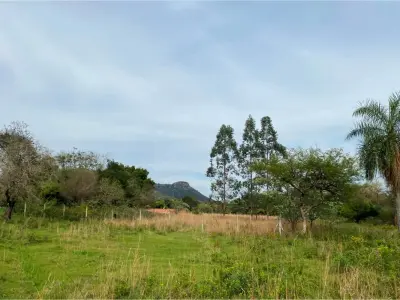 Terreno en venta en esquina en Mbatoví, Paraguarí 4