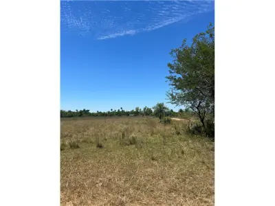 Terreno en venta en esquina en Pirayú, Paraguarí 3
