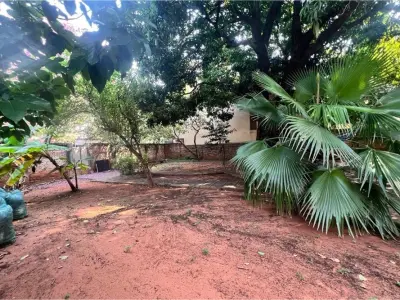 Terreno à venda em esquina em Tembetary, Assunção 3
