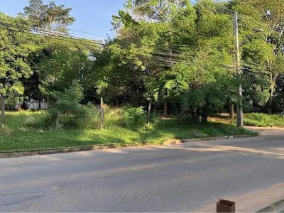 Terreno en venta en esquina sobre Av. Pratt Gill, Ñemby 2