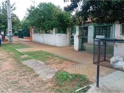 Terreno à venda em Fernando de la Mora, 360 m² 2