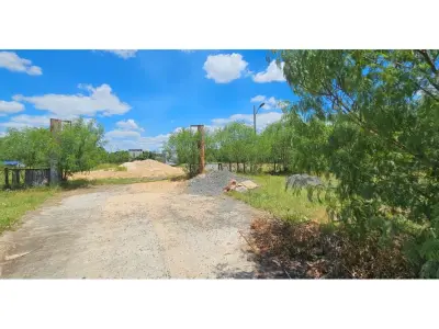 Terreno à venda em Fernando de la Mora Norte 3
