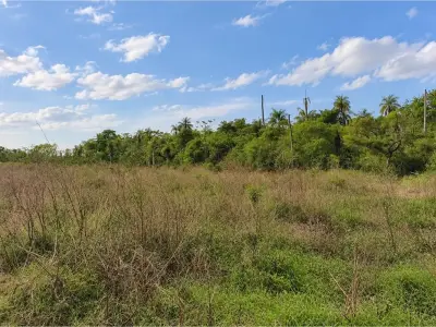 Terreno à venda em Guarambaré, Central 2
