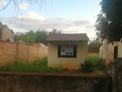 Terreno à venda em Guarambaré, Central 2