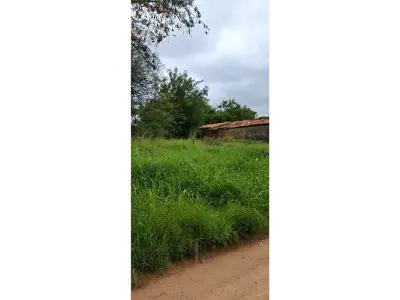 Terreno à venda em Isla Aveiro, Limpio 3