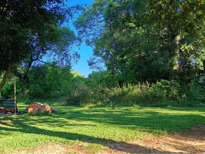 Terreno à venda em Isla Bogado, Luque 2