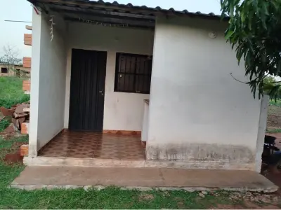 Terreno à venda em Itá, Caaguazú, com construção 4