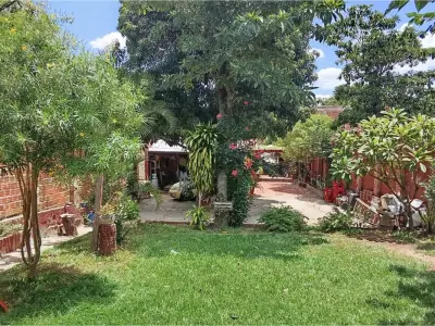 Terreno à venda em Itapuamí I, Luque, 720 m² 3
