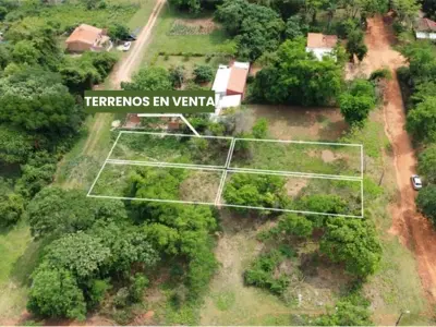Terreno à venda em Itapuamí II, Luque: 4 lotes juntos 2