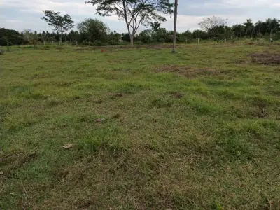 Terreno à venda em Itauguá, bairro Ñu Po'i 3