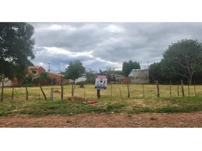 Terreno à venda em Itauguá, Central 4