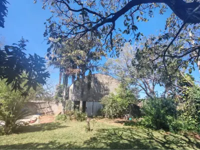 Terreno à venda em J. A. Saldívar, Central 3
