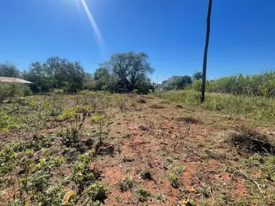 Terreno à venda em J. A. Saldívar, Central 3