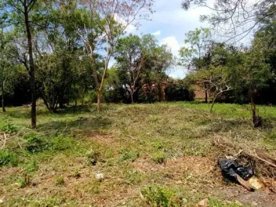Terreno à venda em J. Augusto Saldívar, Central 2