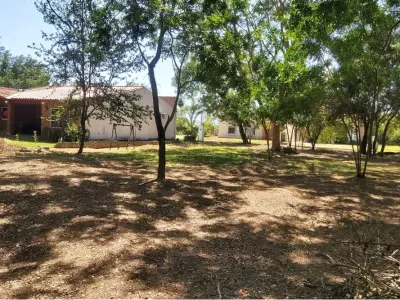 Terreno à venda em Jardines de Ypacaraí, Central 3