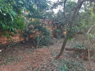 Terreno à venda em Julián Augusto Saldívar, Central 4