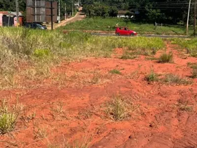 Terreno à venda em Kennedy, Capiata 3