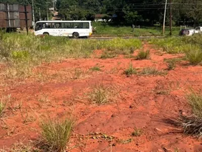 Terreno à venda em Kennedy, Capiata 4