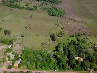 Terreno à venda em La Colmena, Paraguarí 2
