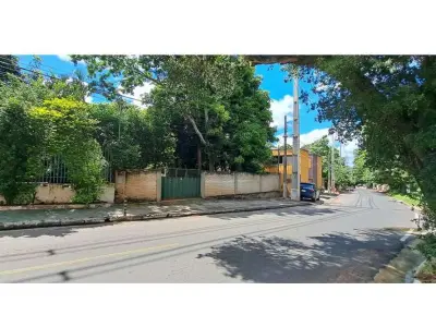 Terreno en venta en Lambaré, 648 m² 4