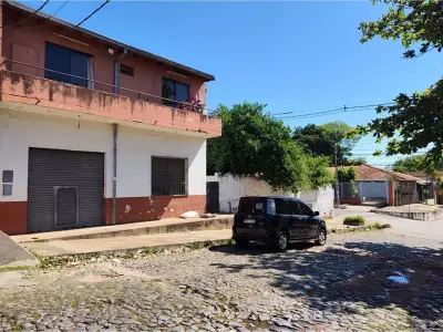 Terreno à venda em Lambaré, Santo Domingo 3