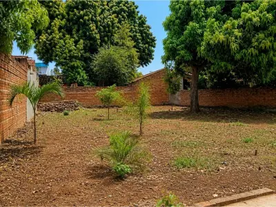Terreno à venda em Lambaré, Santo Domingo 3