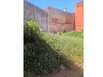 Terreno à venda em Lambaré, região S6 2
