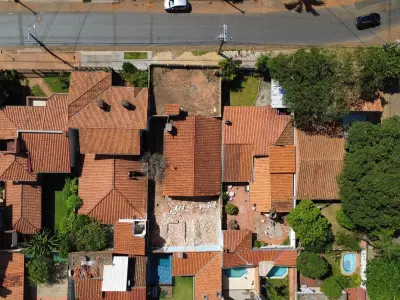 Terreno en venta en Las Carmelitas, Asunción 3