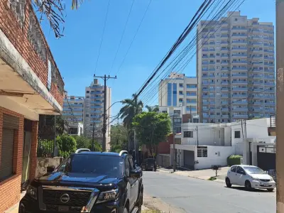 Terreno en venta en Las Carmelitas, Asunción 4