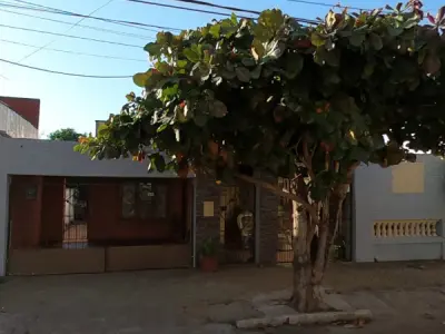Terreno en venta en Las Carmelitas, Asunción 2