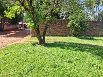 Terreno en venta en Laurelty, Luque 2