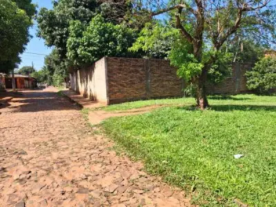 Terreno en venta en Laurelty, Luque 4