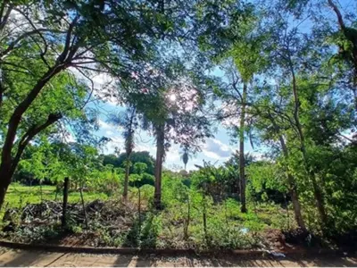 Terreno en venta en Laurelty, Luque 2