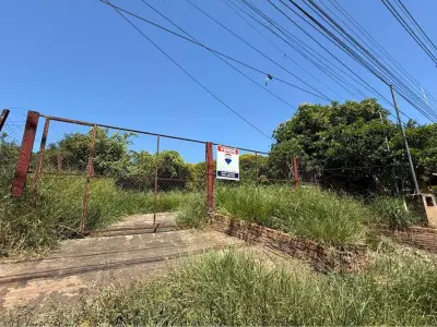 Terreno à venda em Laurelty, Luque 4