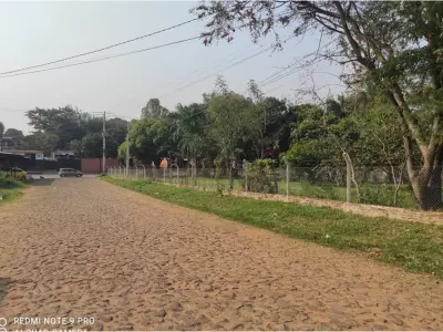 Terreno en venta en Laurelty, Luque, con gran potencial 4