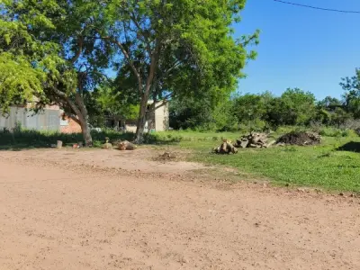 Terreno en venta en Limpio, barrio Piquete Cué – 385 m² 4
