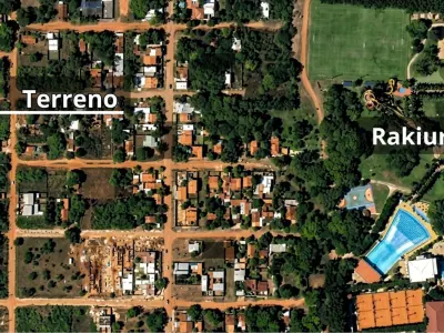 Terreno à venda em Loma Merlo, Luque 4