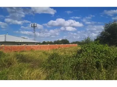 Terreno en venta en Loma Plata, Boquerón 3