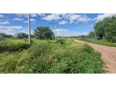Terreno en venta en Loma Plata, Boquerón 3